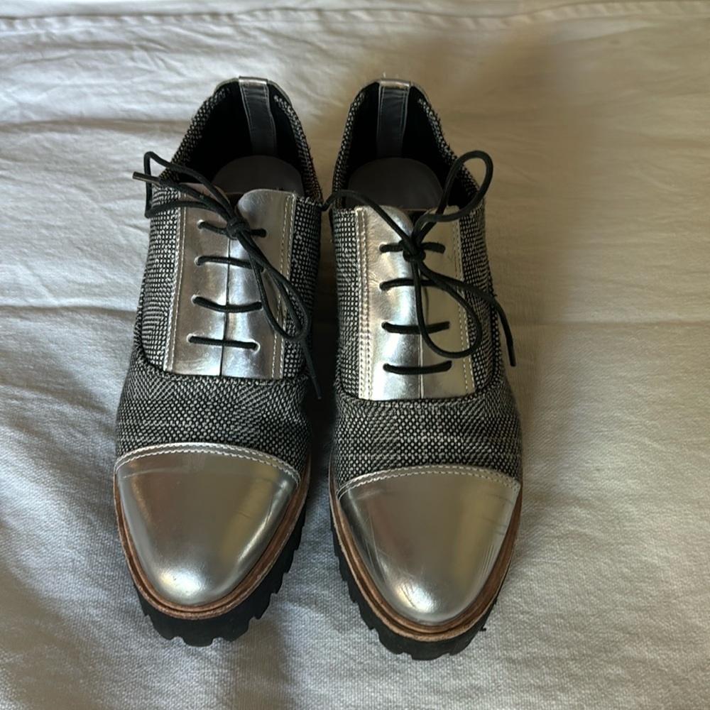 All Black platform lace up shoes, size 39.5 (9US)